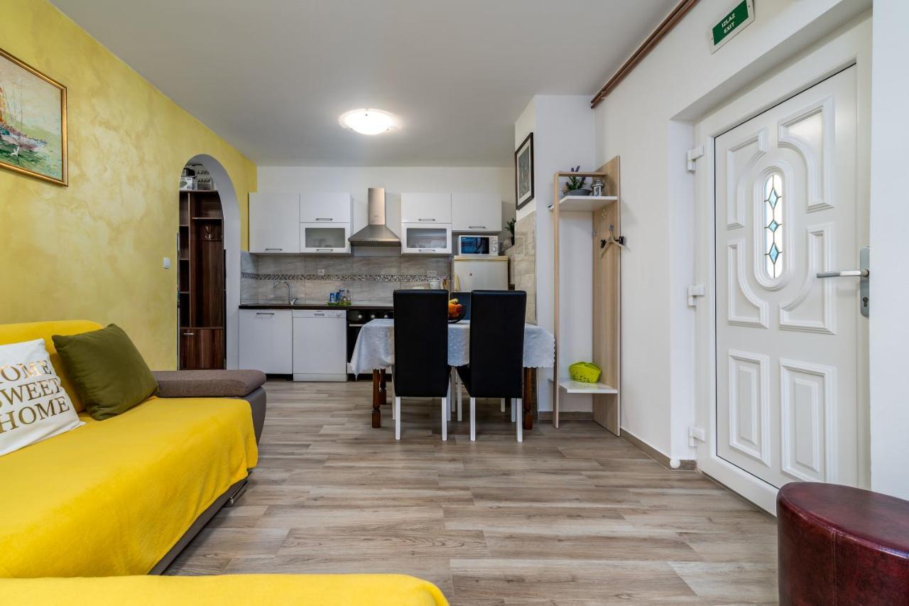 Dijamant Apartment Стобрек Экстерьер фото